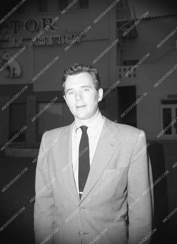 candid Howard Duff 8b20-18026