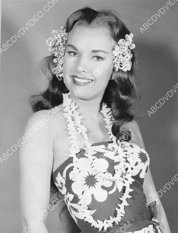 beautiful Gale Storm in her sarong 8b20-18349