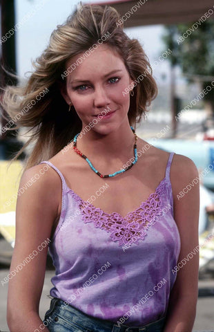 beautiful Heather Locklear outdoors portrait 8b20-18422