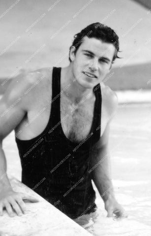 handsome Jon-Erik Hexum in the swimming pool 8b20-18666