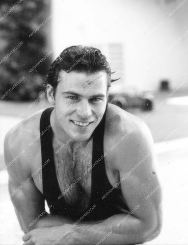 handsome Jon-Erik Hexum in the swimming pool 8b20-18670