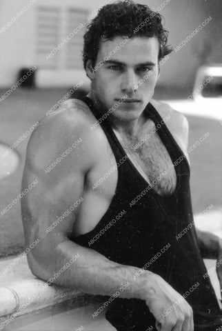 handsome Jon-Erik Hexum in the swimming pool 8b20-18692