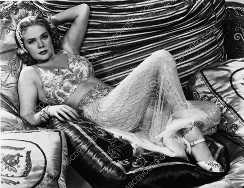 Alice Faye in harem girl type outfit 8b20-1888