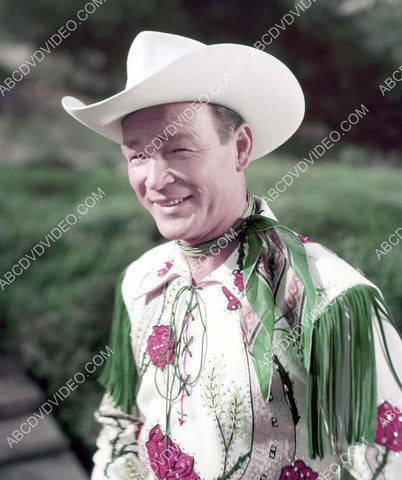 Roy Rogers in the great outdoors 8b20-18992