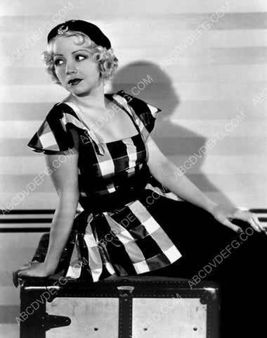Alice White in cute checkered top 8b20-1923