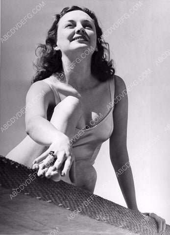 Andrea Leeds in swimwear opn the diving board 8b20-2005