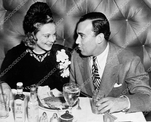 Sonja Henie and husband out to dinner 8b20-20113