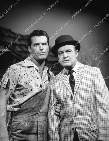 James Garner makes appearance on Bob Hope TV special 8b20-20214