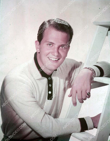 singer Pat Boone portrait 8b20-20278