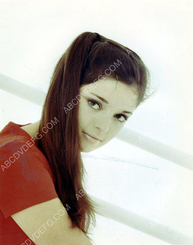 Angela Cartwright portrait 8b20-2093