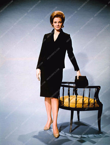 Angie Dickinson in black portrait 8b20-2115