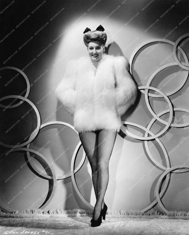 Ann Savage in white fur and fishnets 8b20-2412