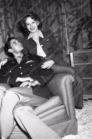 Anna Lee at home pic 8b20-2447