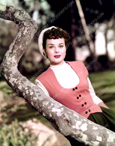 Jean Peters lovely outdoors 8b20-2616