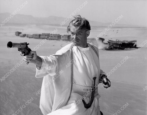 Peter O'Toole in action film Lawrence of Arabia 8b20-2766