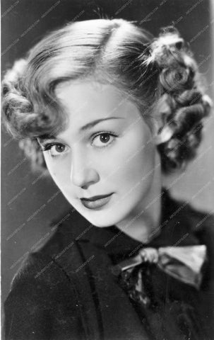 Anne Shirley portrait 8b20-2839