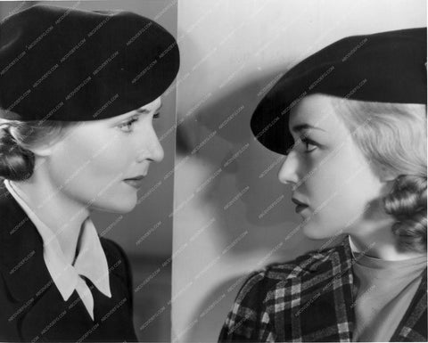 Anne Shirley face off portrait 8b20-2844