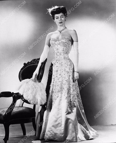 beautiful Ava Gardner in strapless gown 8b20-3019