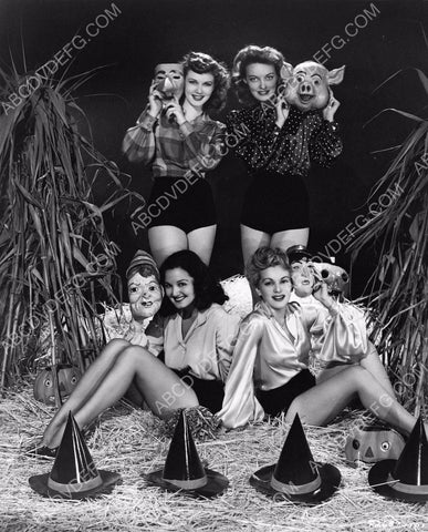 sexy Halloween pinups Barbara Britton Eva Gabor Ella Neal Katherine Booth 8b20-3245