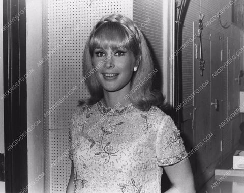 candid Barbara Eden behind the scenes dp-3283