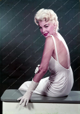 Barbara Nichols beautiful in white dress 8b20-3349
