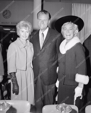 Barbara Stanwyck Betty Hutton at some bennefit 8b20-3570