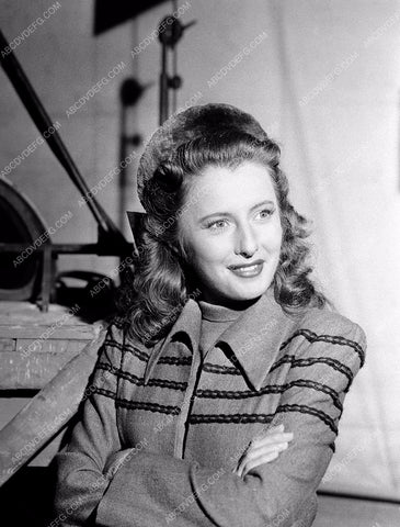 Barbara Stanwyck behind the scenes 8b20-3573