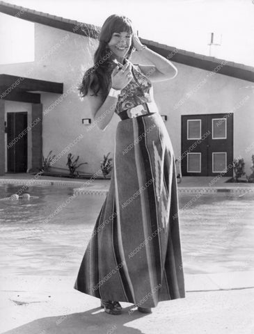 playful Barbi Benton outdoors by the swimming pool 8b20-3609