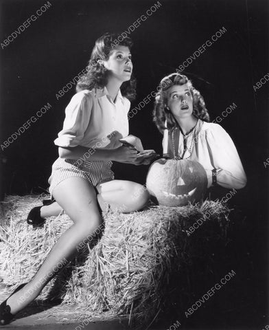 Nan Gray Anita Louise do some pumpkin carving for Halloween 8b20-3948