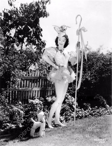 Ann Rutherford has a Little Bo Peep costume 8b20-4131
