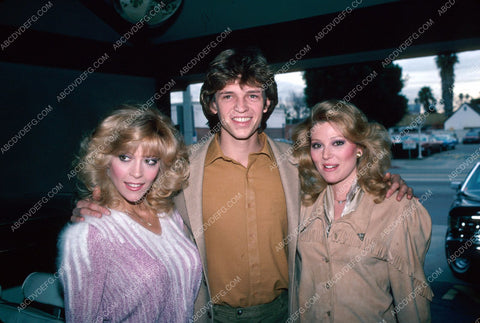 beautiful bombshell sisters Audrey Judy Landers pics 8b20-4504