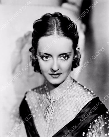 beautiful Bette Davis portrait 8b20-4789