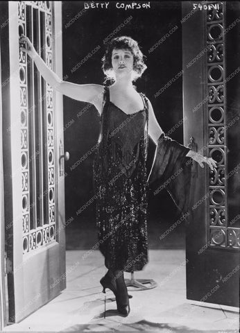 Betty Compson full length fashion portrait 8b20-4796