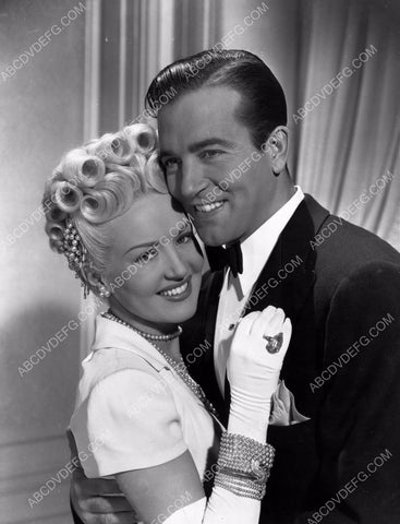 beautiful Betty Grable handsome John Payne portrait 8b20-4816