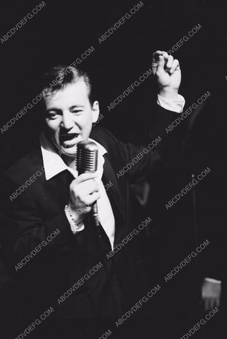 Bobby Darin groovin away 8b20-5103