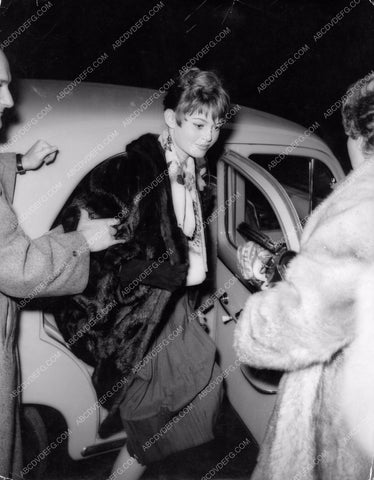 candid Brigitte Bardot getting out of a car 8b20-5398