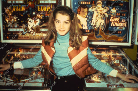 Brooke Shields and pinball machines film Tilt 8b20-5464