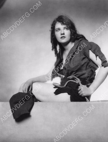 Anita Page as pirate's wench pic 8b20-5690