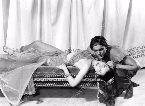 Debra Paget Jeffrey Hunter film Princess of the Nile 8b20-5711