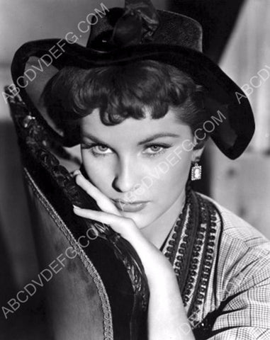 beautiful Debra Paget portrait 8b20-5723