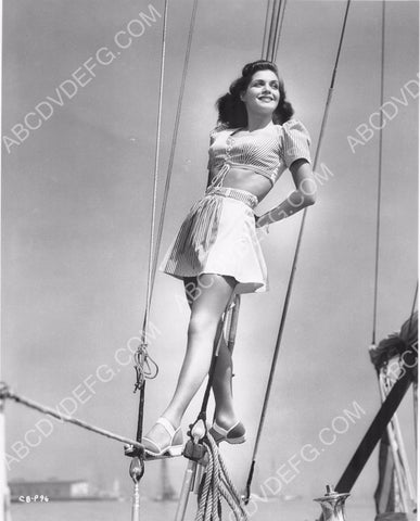 Carol Bruce goes boating for the day 8b20-5870