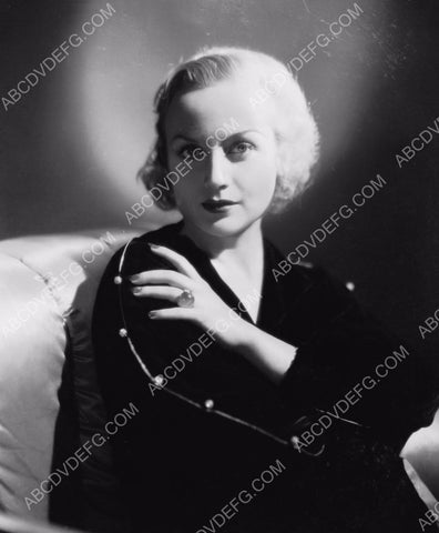 Carole Lombard portrait 8b20-6045