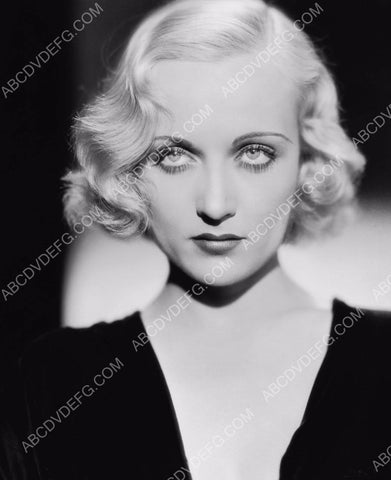 Carole Lombard portrait 8b20-6067