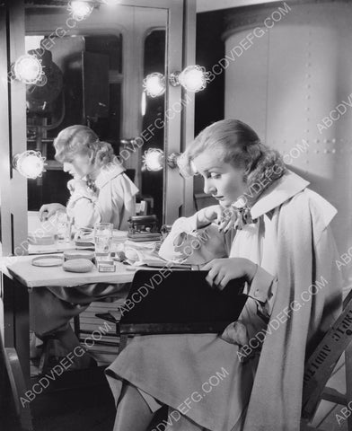 Carole Lombard goes over the script behind the scenes 8b20-6130