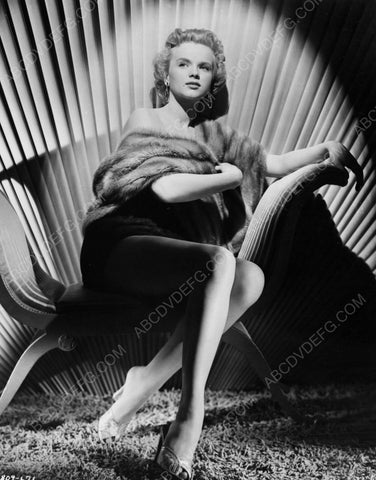 Anne Francis in heels wrapped in fur 8b20-6647