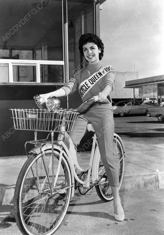 Annette Funicello 1953 Bicycle Queen 8b20-6751
