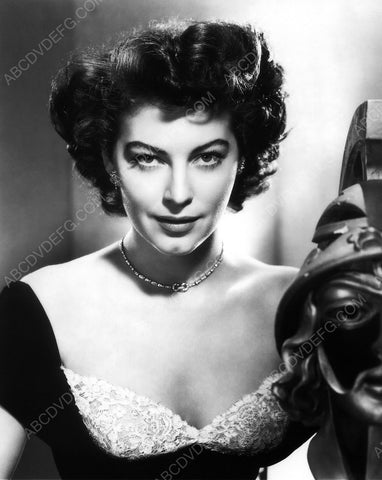 beautiful Ava Gardner portrait 8b20-6820