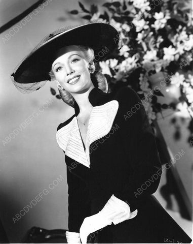 gorgeous Carole Landis fashion portrait 8b20-6865