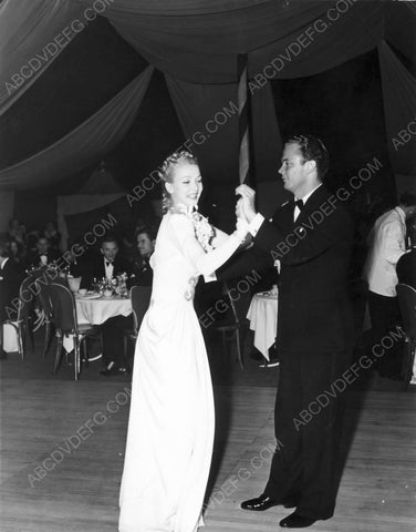 Carole Landis cutting some moves on the dance floor 8b20-6881