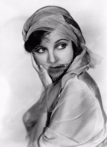 silent film star Corinne Griffith portrait 8b20-7126
